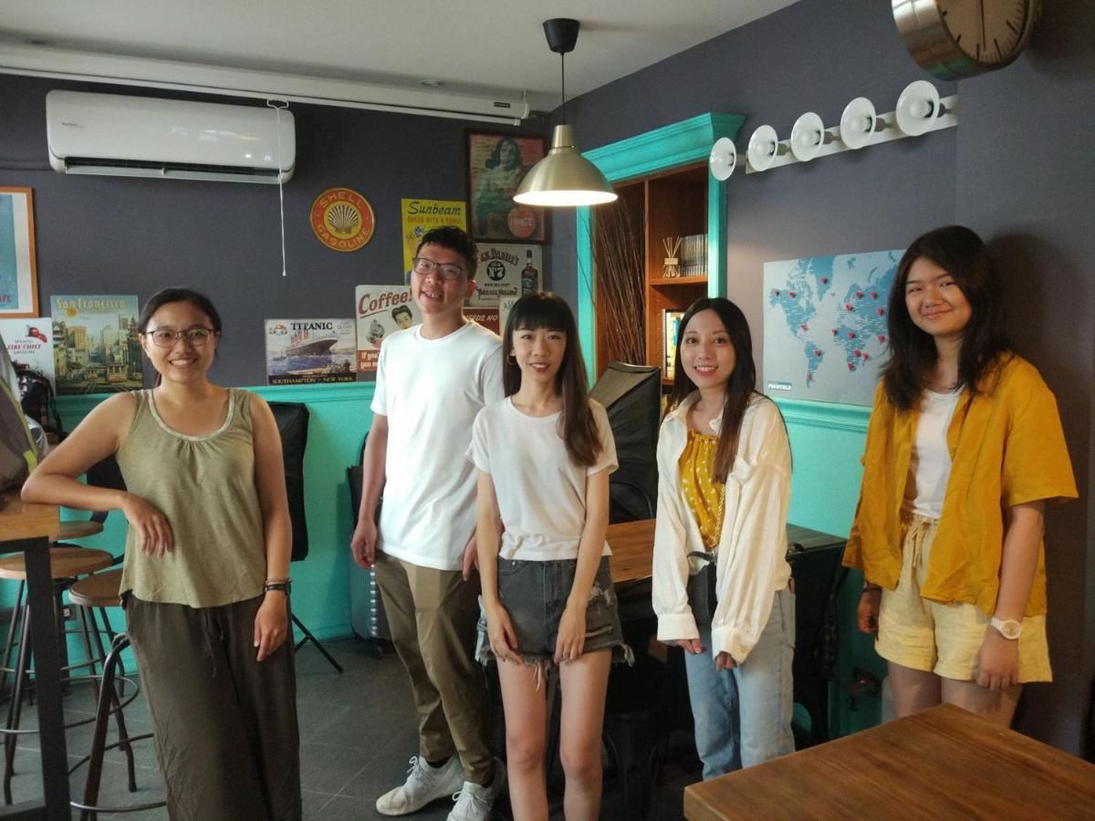 มายเดียร์ แบคแพกเกอร์ บีแอนด์บี Hostel ไถหนาน ภายนอก รูปภาพ
