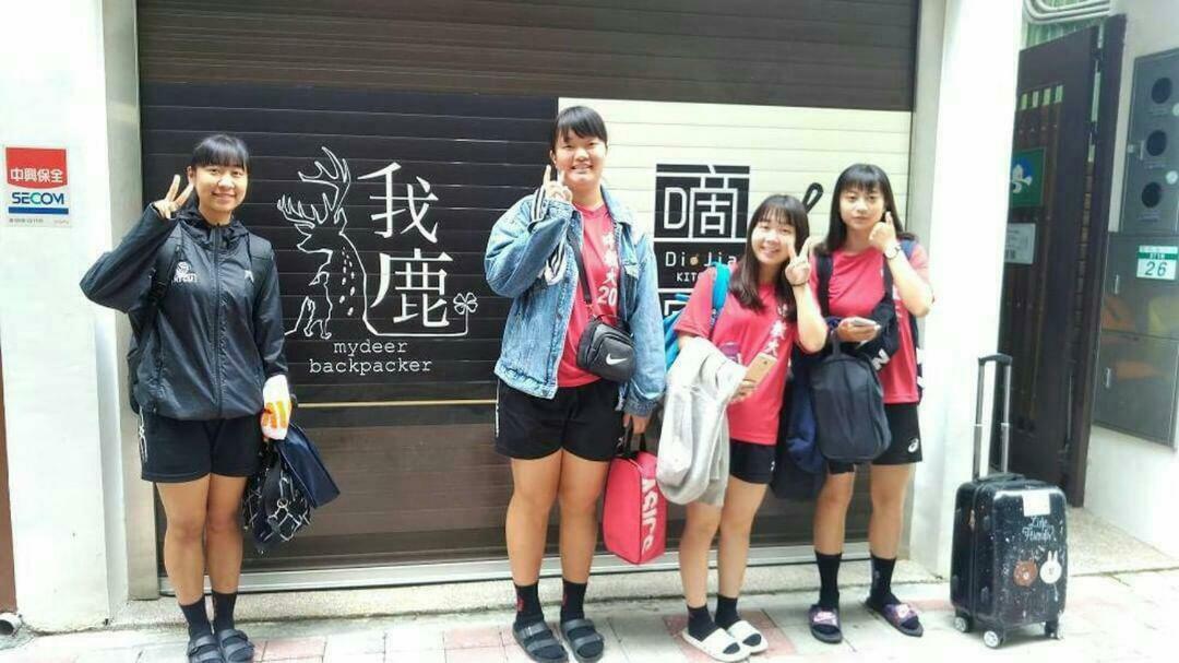 มายเดียร์ แบคแพกเกอร์ บีแอนด์บี Hostel ไถหนาน ภายนอก รูปภาพ