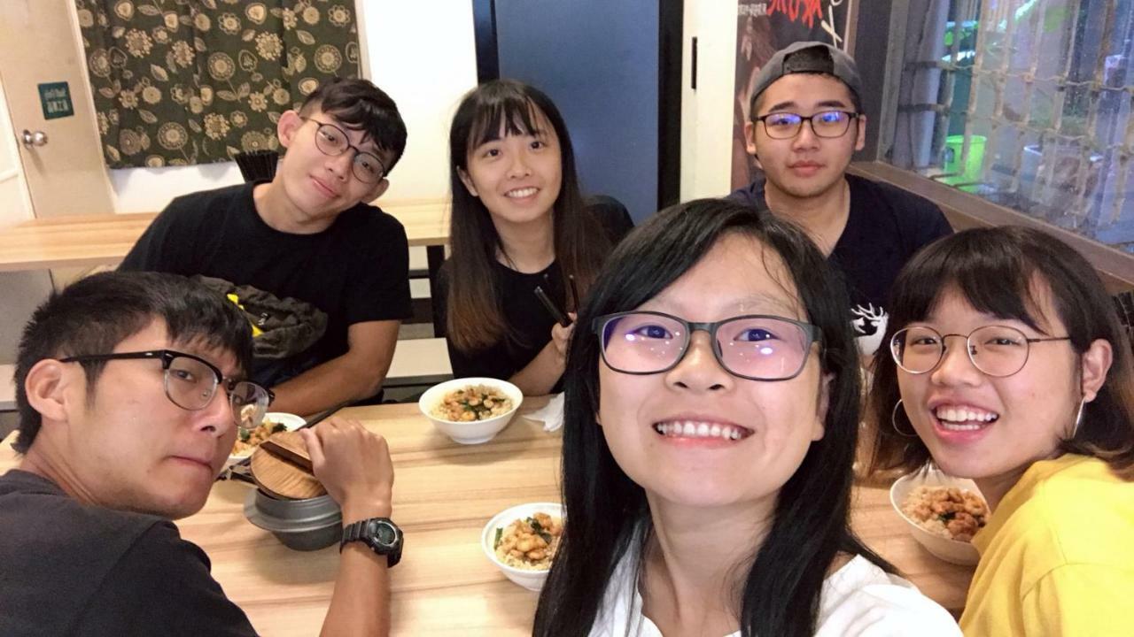 มายเดียร์ แบคแพกเกอร์ บีแอนด์บี Hostel ไถหนาน ภายนอก รูปภาพ