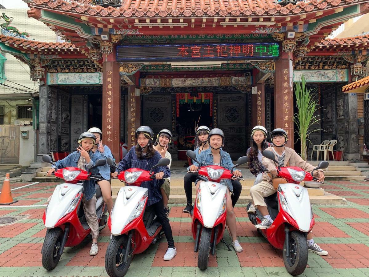 มายเดียร์ แบคแพกเกอร์ บีแอนด์บี Hostel ไถหนาน ภายนอก รูปภาพ