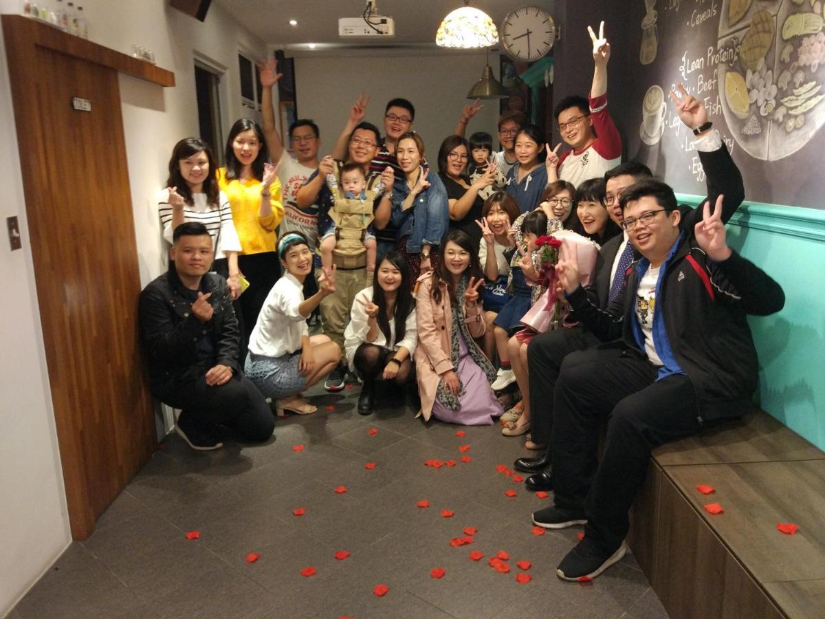 มายเดียร์ แบคแพกเกอร์ บีแอนด์บี Hostel ไถหนาน ภายนอก รูปภาพ